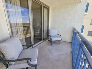 Condo, 3 Bedrooms | Property grounds