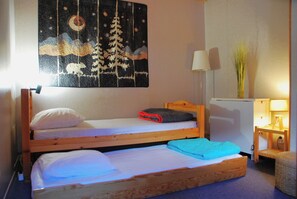 2 bedrooms, desk, iron/ironing board, travel crib