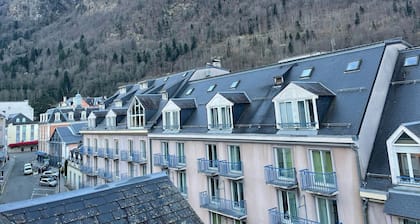 Ideal for skiers and spa guests (5-minute walk from the spa and gondola)