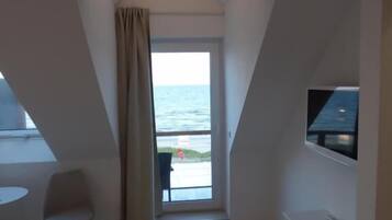 Comfort Double Room, Sea View | Desk, free WiFi