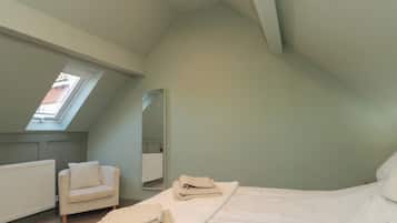 1 bedroom, individually decorated, individually furnished, free WiFi