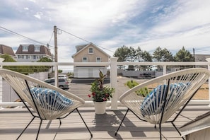 Terrace/patio - Ocean Boulevard North, 3 min walk to beach! (Rye)