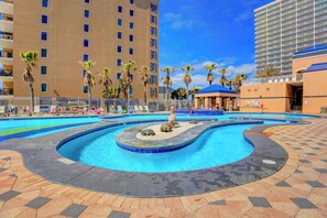 Innenpool, beheizter Pool