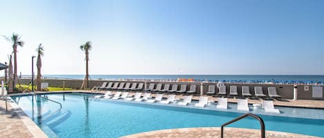 Piscine couverte, piscine chauffée