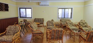 Bar (on property) - GSM Crown Inn Hotel  (Ogbodjo)