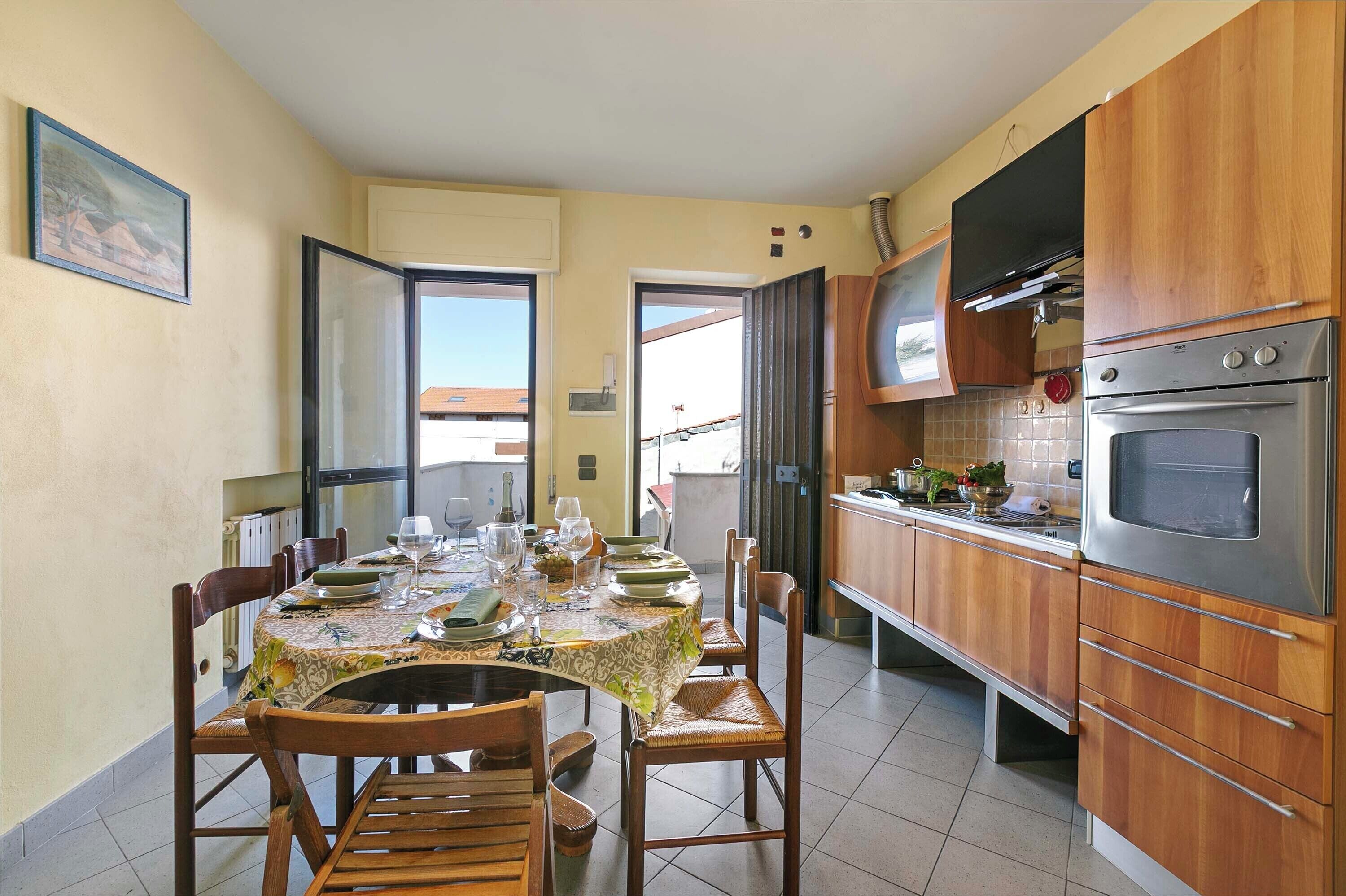Standard-Apartment, Mehrere Schlafzimmer (Appartamento Mako -  800M From The) | Speisen