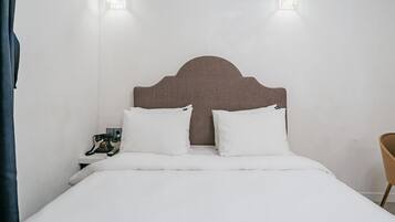 Standard Double Room, City View | Desk, laptop workspace, free WiFi