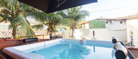 Deluxe Villa, 2 Bedrooms, Air conditioning | Outdoor spa tub