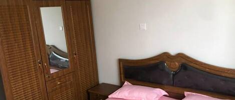 3 Schlafzimmer, WLAN