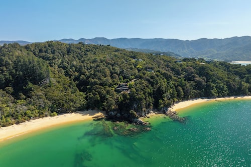 Private beach, white sand, beach towels