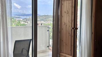 Panoramic Double or Twin Room, Balcony, Mountain View | Terrace/patio