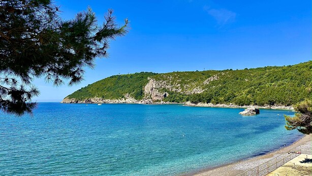 Beach - West Gate (Sutomore)