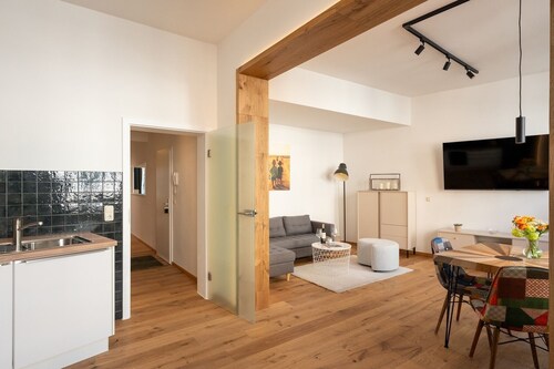 Zentrale FeWo mit 2 Schlafzimmern & Innenhof in der Altstadt von Stralsund