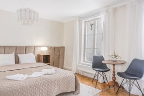 Free WiFi, bed sheets - Lägenhet i gamla stan (Södermalm)