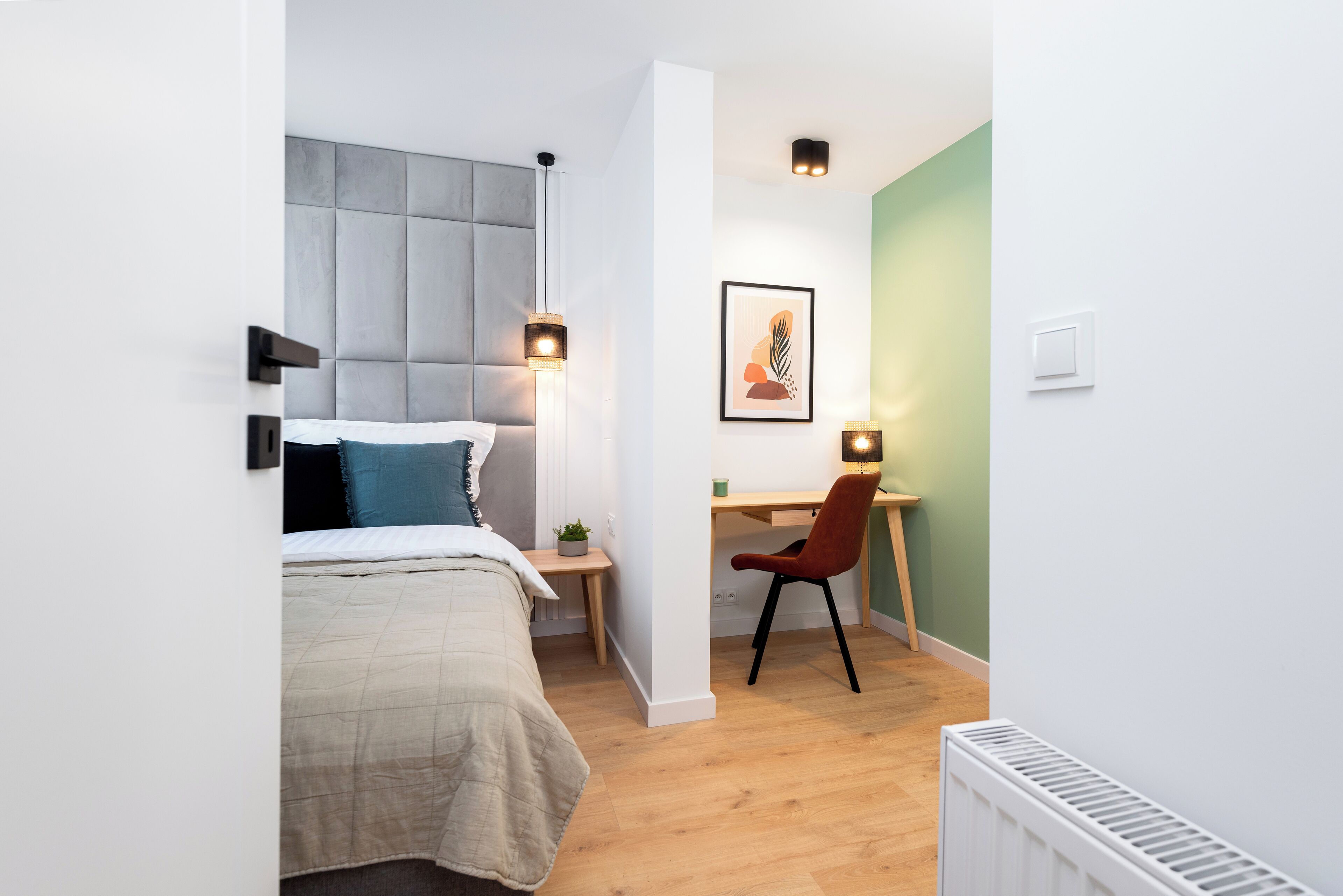 2 bedrooms, in-room safe, individually decorated, individually furnished