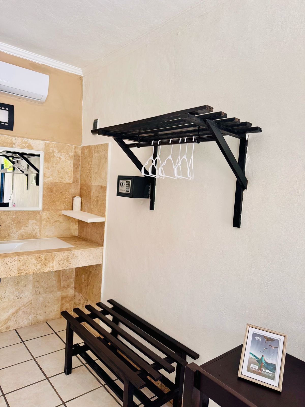 Photo - Original Maya Bric