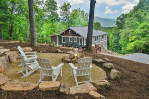 Exterior - The Sunset House (Black Mountain)