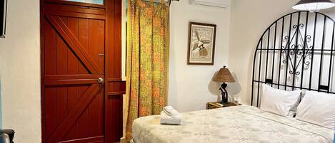 1 habitación, cuna de viaje, wifi gratis y ropa de cama