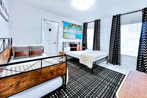 3 Schlafzimmer, Bügeleisen/Bügelbrett, kostenloses WLAN, Bettwäsche