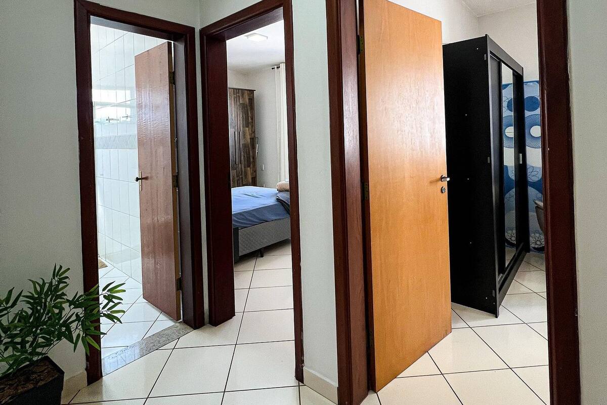 Standard Apartment | Iron/ironing board, WiFi (free), bed sheets