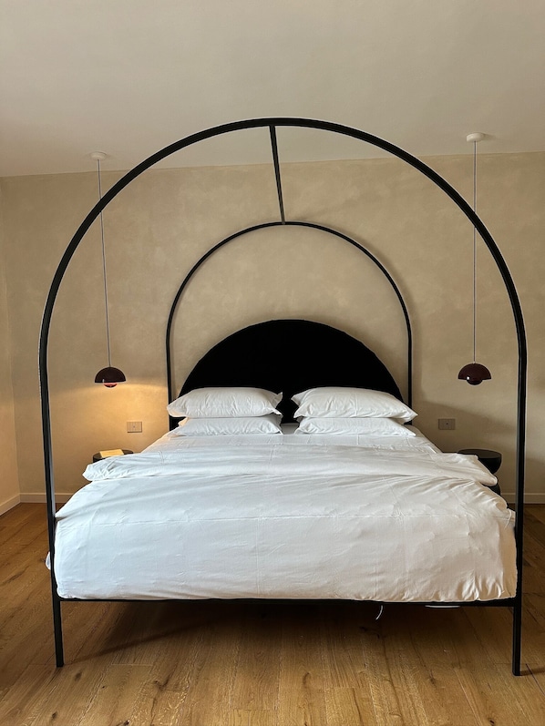 1 bedroom, iron/ironing board, WiFi, bed sheets - Prestigious apartment in republic (Firenze)