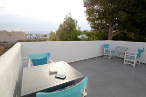 Exterior - Aegean Studios Perissa (Santorini)