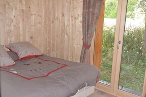 5 bedrooms, WiFi - Chalet, 260m from shops, fireplace or stove, parking, ski locker, 140m², Valloire (Valloire)