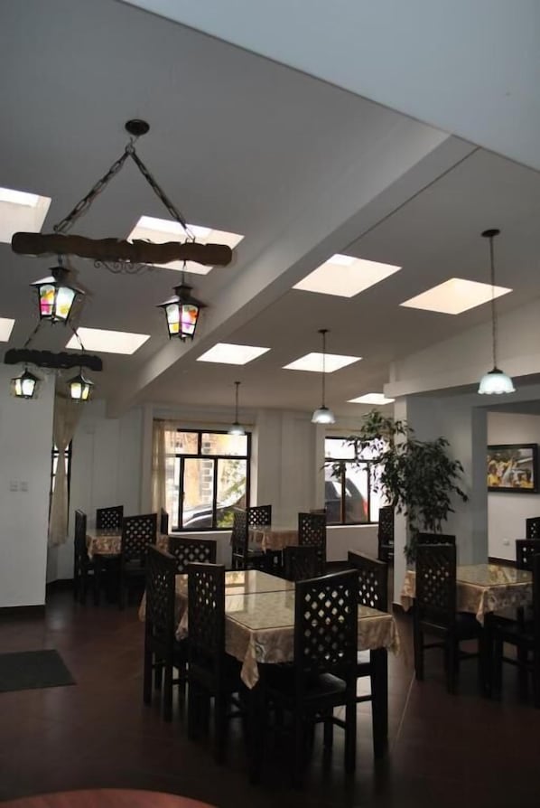 Restaurant - Hotel Makroz Colonial (Latacunga)