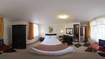 Decoración personalizada, wifi gratis y ropa de cama