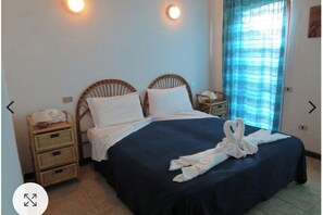 3 chambres, fer et planche à repasser, Wi-Fi gratuit, draps fournis
