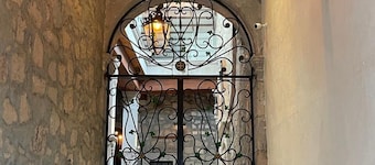 Casa Serdán Suites & Events