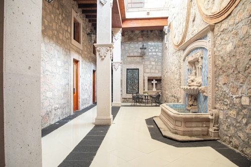 Casa Serdán Suites & Events