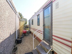 Exterior detail - Tanyfron Holiday Caravan (Holyhead)