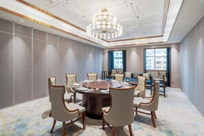 Ảnh chưa phân loại, 5 trong số 30 ảnh, nút