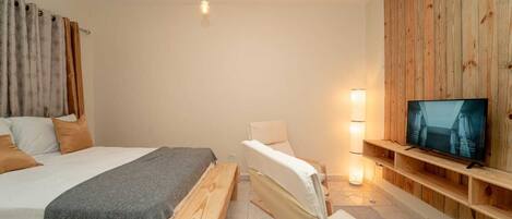 1 Schlafzimmer, WLAN, BettwÀsche