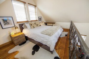 Fer et planche à repasser, accès à Internet, literie fournie