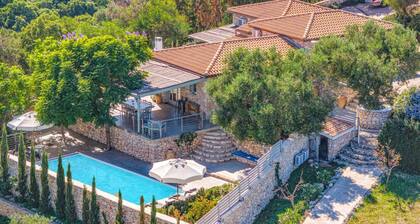 Villa Dassos by Villa Plus