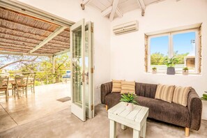 Smart TV - Villa Dassos by Villa Plus (Ionian Islands)