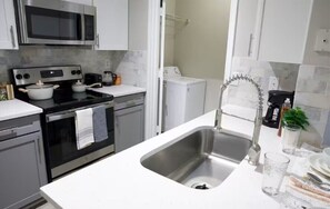 Cookware/dishes/utensils