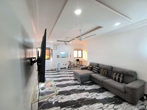 Smart TV, DVD player, stereo