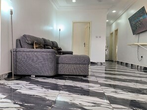 TV connectée, lecteur de DVD, chaîne hi-fi