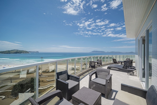 Porch - Cf04 Praia do Forte Cobertura frente mar (Cabo Frio)