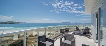 Cf04 Praia do Forte Cobertura frente mar