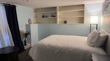 1 chambre, coffres-forts dans les chambres, fer et planche à repasser