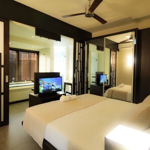 2 kamar tidur, brankas, tirai kedap cahaya, dan kedap suara