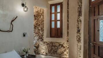 1 bedroom, desk, iron/ironing board, WiFi