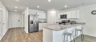 NEW! 5BR Pet Friendly Retreat with Garage Parking