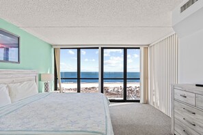 2 bedrooms, internet, bed sheets