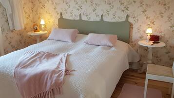 8 sovrum, strykjärn/strykbräda, wi-fi och sängkläder