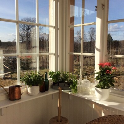 Charmiga MormorGretas stuga